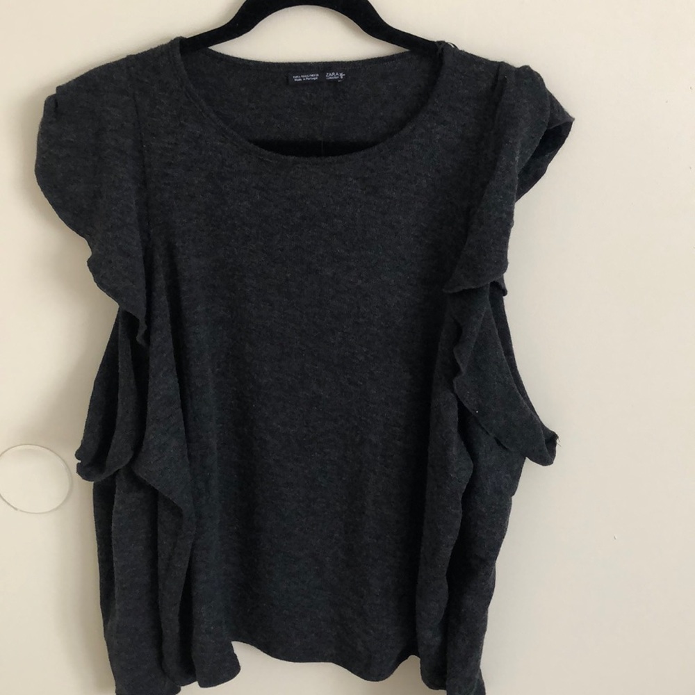 Zara Gray Cold shoulder ruffled Sweater